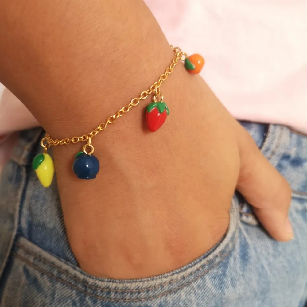 Bracelet fruits